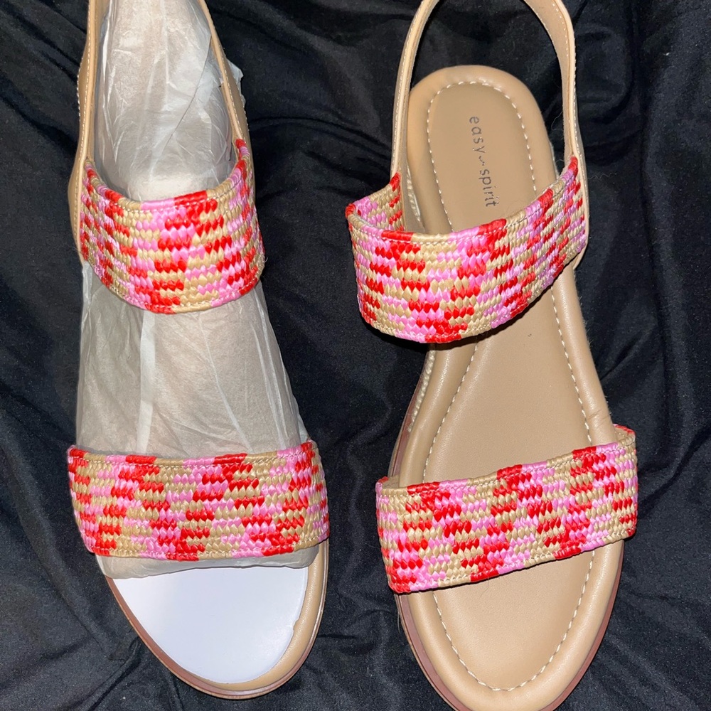 Easy Spirit Women's Pink and Red Patterned Sandals